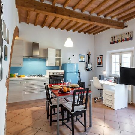 Cisanello Rock Apartment With Patio And Barbecue Pisa Buitenkant foto